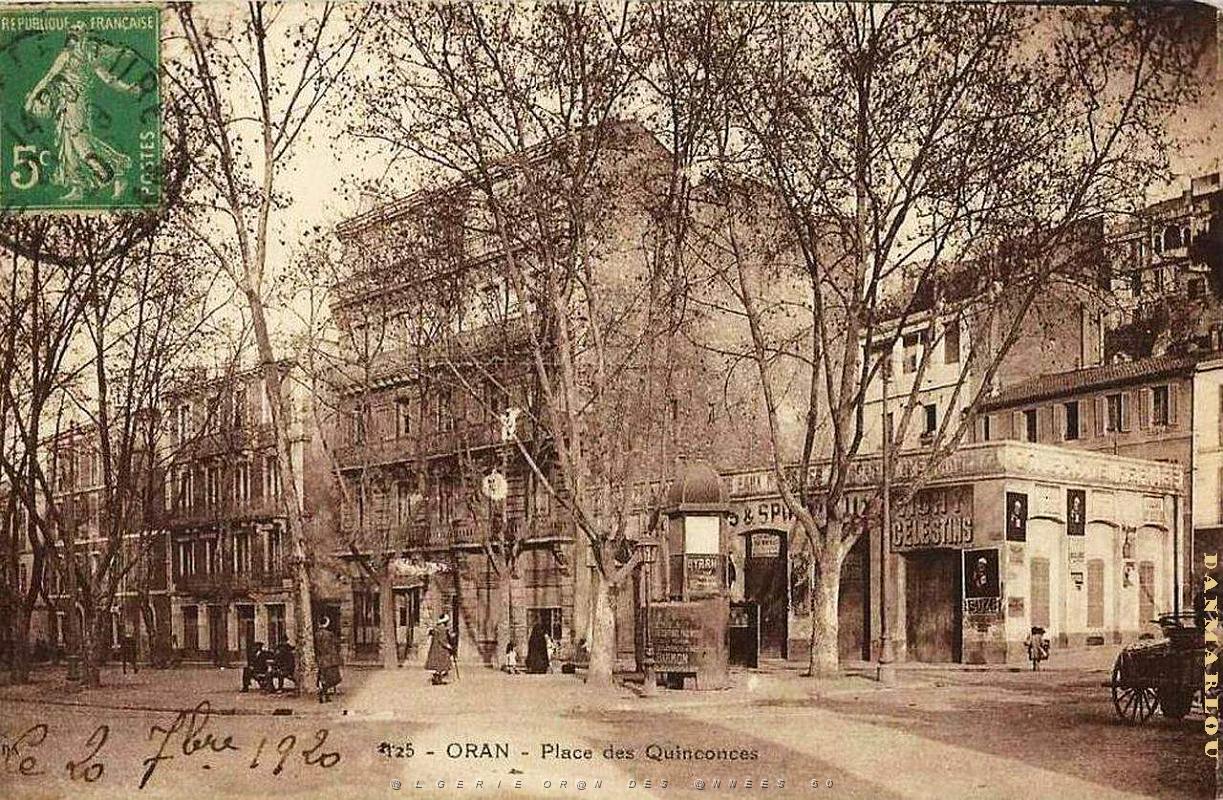 MH e- 028- Place des quinconces .jpg